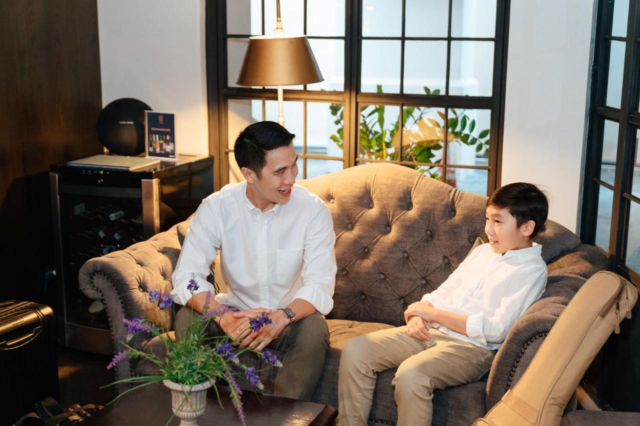 Thea Private Suites By Th District Bangkok Bagian luar foto
