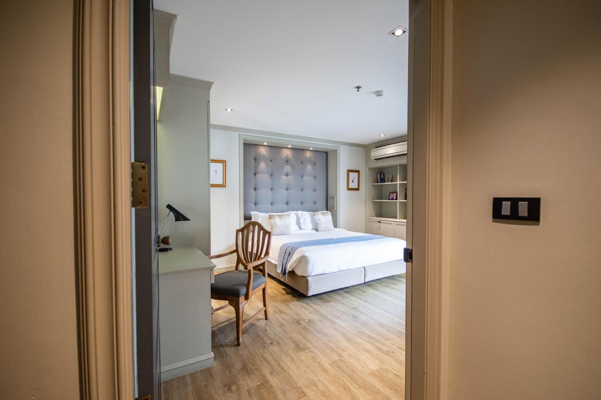 Thea Private Suites By Th District Bangkok Bagian luar foto